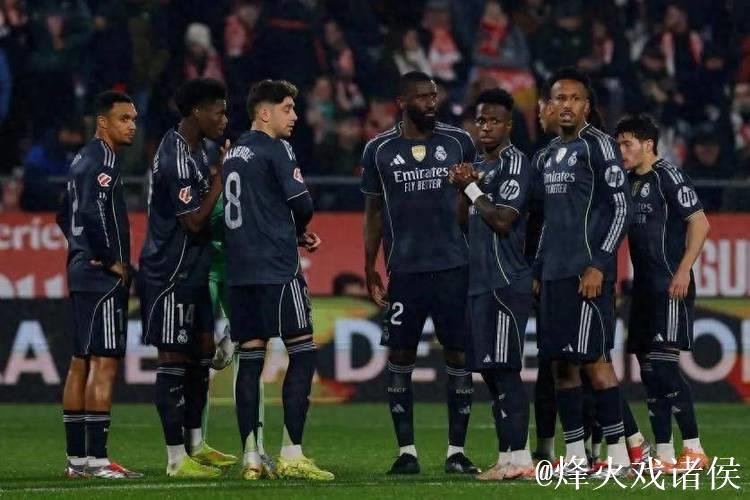 又爆冷!欧冠之王崩盘再丢分,西甲冠军一夜间登 又爆冷!欧冠之王崩盘再丢分,西甲冠军一夜间登