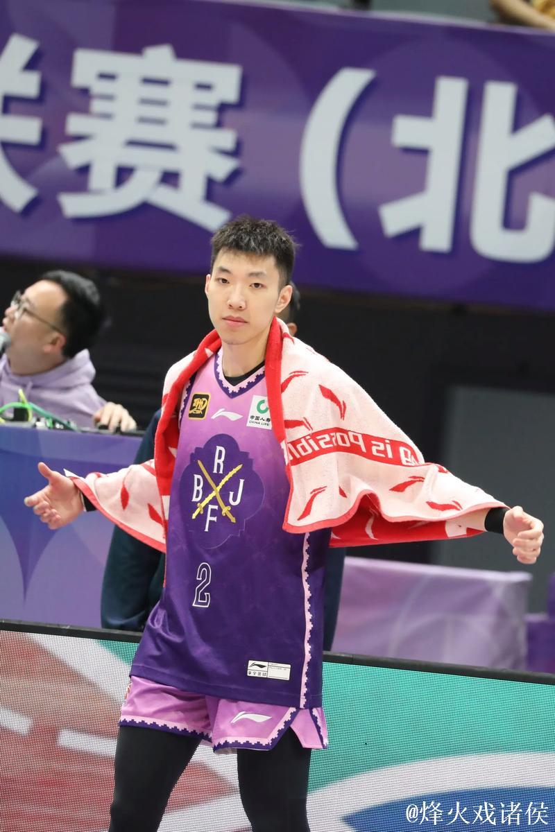 热身赛-廖三宁13+6 中国男篮20分轻取波黑