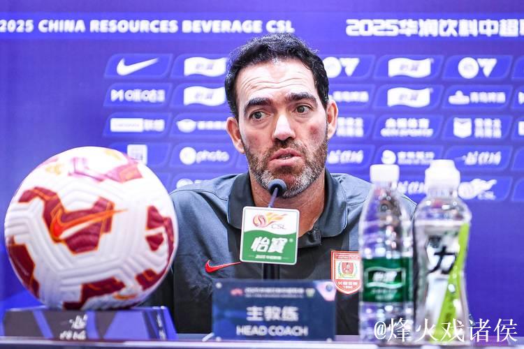 苏亚雷斯上任满月 有信心带领长春亚泰走出低谷